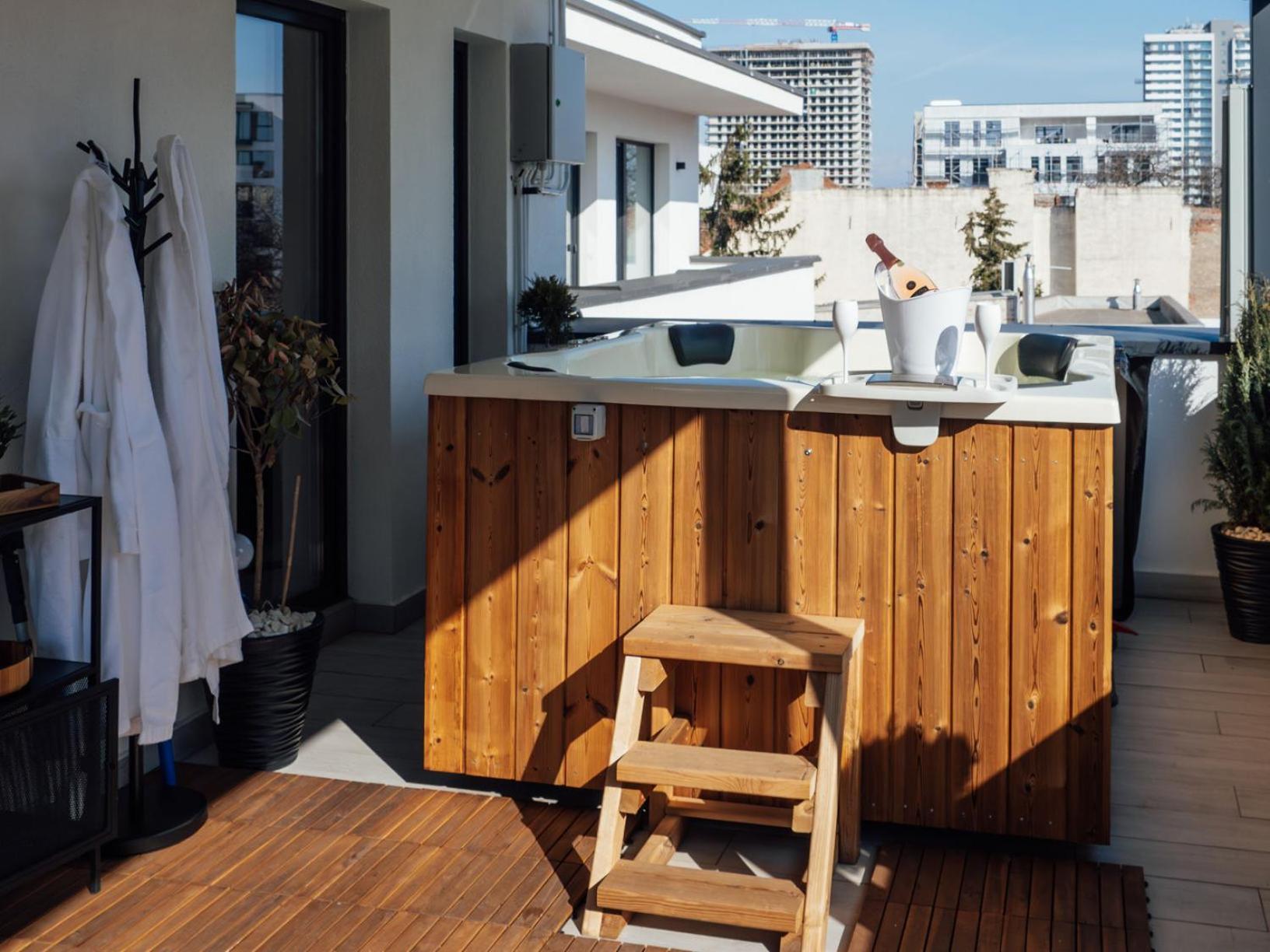 Gavas Jacuzzi Relax Zen Appartement Cluj-Napoca Buitenkant foto